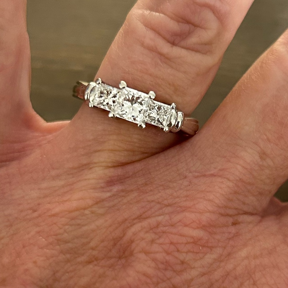 Lady’s Platinum 3 Stone Ring
